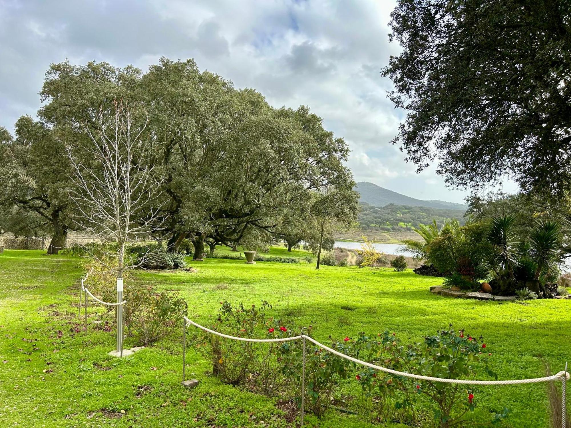 مونيستيرايو Casa Rural Alcornocalejo المظهر الخارجي الصورة